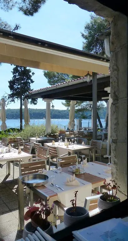 Diana B&B Mali Losinj 4*,  Croatia
