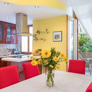 https://apartman-vesna-pula.pula-hotels.org